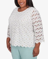 Alfred Dunner Plus Kensington Gardens Daisy Woven Lace Crew Neck Top