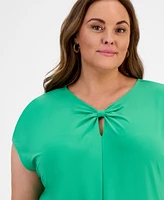 Kasper Plus Keyhole-Neck Pleated Top