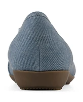 Cliffs by White Mountain Women's Calming Round Toe Ballet Flats