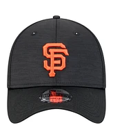 New Era Men's Black San Francisco Giants Tech 39THIRTY Flex Hat