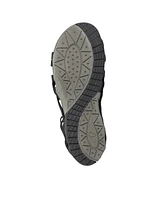Baretraps Women's Samina Cage Upper Flat Sandals