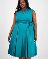 Alex Evenings Plus V-Neck Sleeveless Taffeta Dress