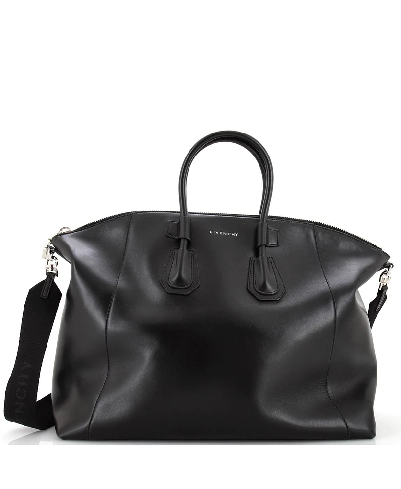 Pre-Owned Givenchy Small Antigona Sport Bag Leather