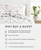 ienjoy Home Ultra Soft Edgy Flowers 3-Pc. Reversible Duvet Cover Set