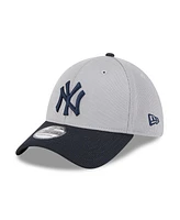 New Era Men's York Yankees 2025 Spring Training 39THIRTY Flex Hat