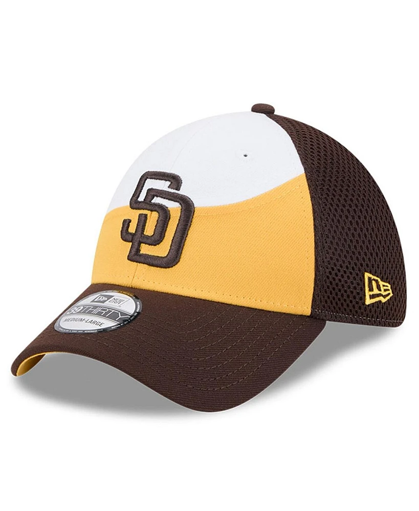 New Era Men's Gold/Dark Brown San Diego Padres 2025 Spring Training 39THIRTY Flex Hat