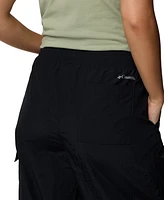 Columbia Women's Mid Rise Paracutie Vented Pants