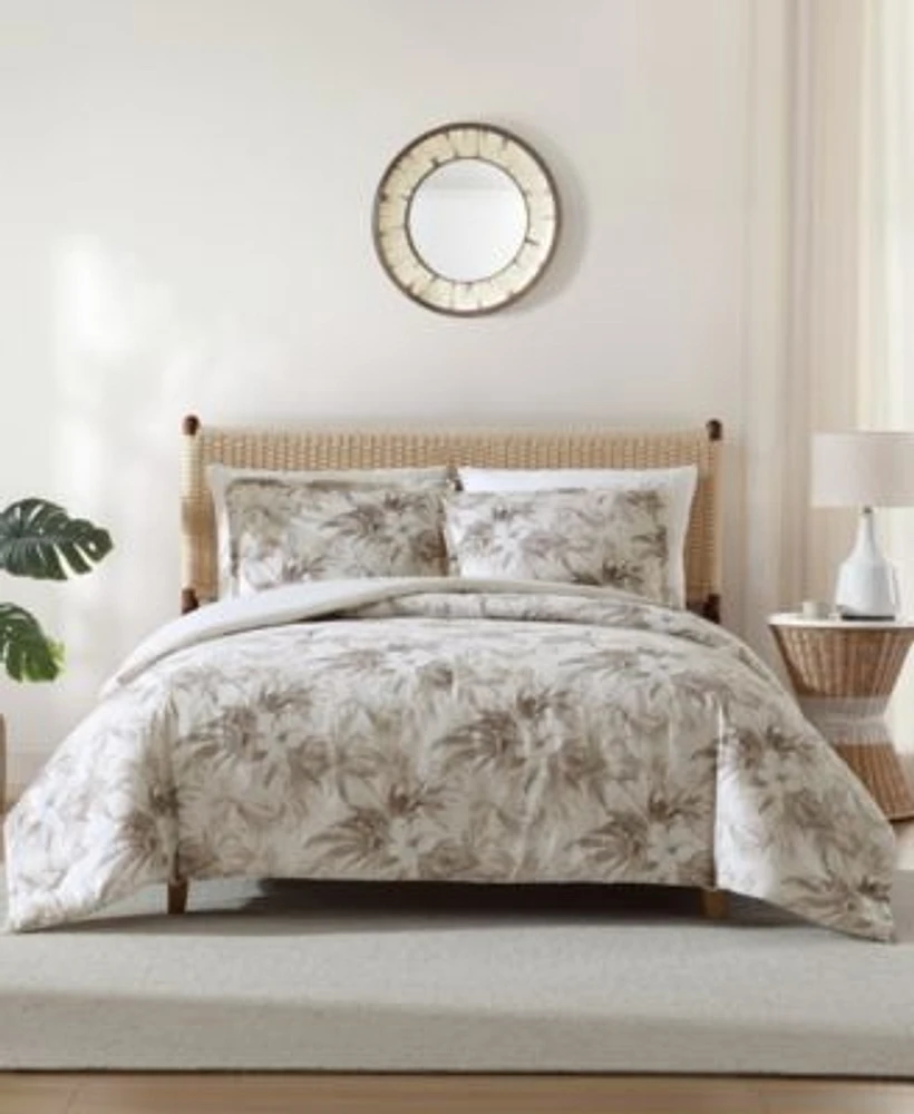 Tommy Bahama Beachway Blooms Reversible Comforter Set