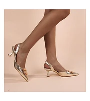 Colette Halter Back Pump
