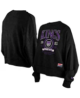 New Era Women's Black Sacramento Kings Hardwood Classics Enzyme Wash Oversized Boxy Pullover Sweatshirt