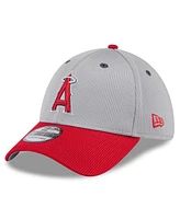 New Era Men's Gray/Red Los Angeles Angels 2025 Batting Practice 39THIRTY Flex Hat