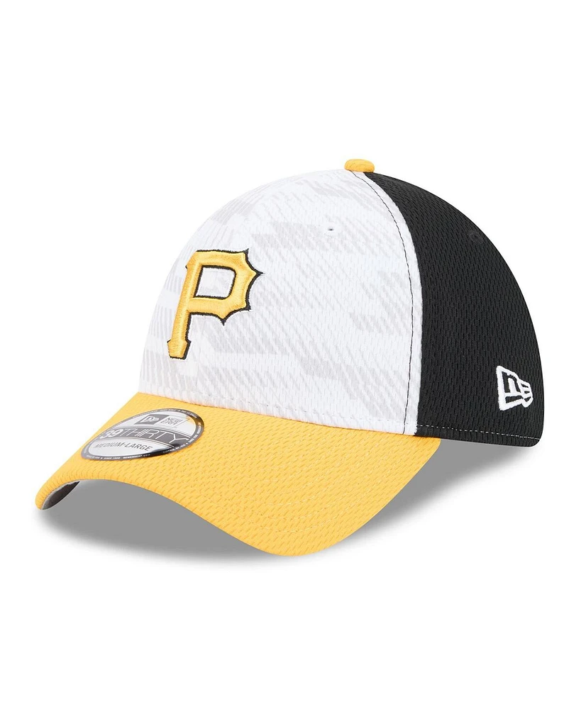 New Era Men's Black/Gold Pittsburgh Pirates 2025 Mlb Clubhouse 39THIRTY Flex Hat