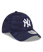 New Era Men's Navy/ York Yankees 2025 Mlb Clubhouse 39THIRTY Flex Hat