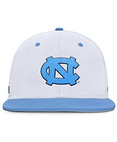 Nike Men's White North Carolina Tar Heels On-Field Dugout True Performance Fitted Hat