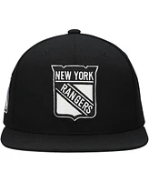 Mitchell & Ness Men's Black New York Rangers Team Snapback Hat
