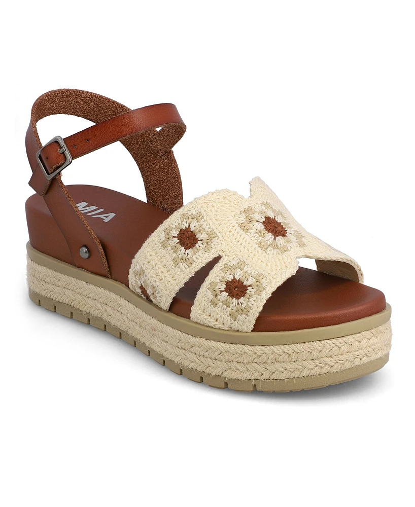 Mia Women's Keva Flatform Round Toe Sandals
