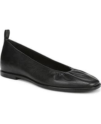 Naturalizer Women's Estie Closed Square Toe Ballet Flats