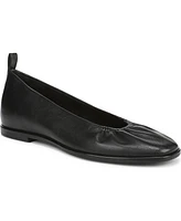 Naturalizer Women's Estie Closed Square Toe Ballet Flats