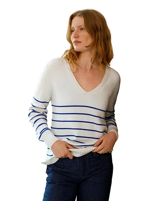 Celtic & Co. Women's Merino V-Neck Sweater