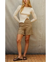 Crescent Women's Darcie Front Split Knit Top
