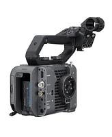 Sony FX6 Cinema Line Full-Frame Camera and Fe 24-105mm f/4 G Lens Kit