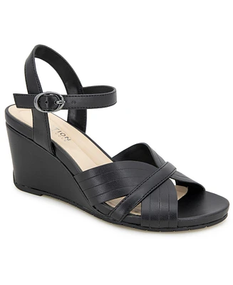 Kenneth Cole Reaction Women's Gomi Wedge Sandals