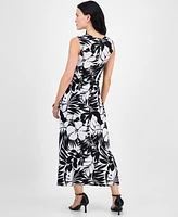 Connected Petite Printed V-Neck Sleeveless Dress