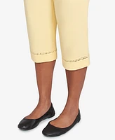 Alfred Dunner Petite Rise & Shine Lace Dotted Trim Capri Pants