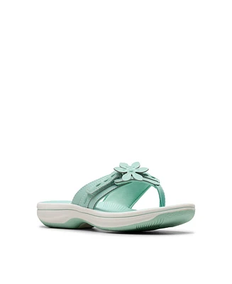 Clarks Cloudsteppers Women's Breeze Opal H Slip-On Sandals
