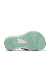 Clarks Cloudsteppers Women's Breeze Opal H Slip-On Sandals