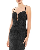 Mac Duggal Women's Embroidered Sleeveless Plunge Neck Trumpet Gown
