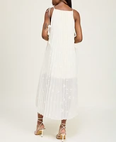 En Saison Women's Sadie Pleated Embroidered Maxi Dress