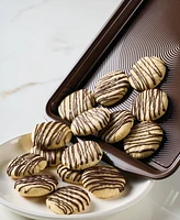 Circulon Symmetry Nonstick Chocolate Brown 11" x 17" Cookie Pan
