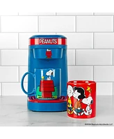 Uncanny Brands Peanuts Single Cup Coffee Maker Gift Set with 2 Mugs - Kitchen Appliance