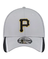 New Era Men's Gray Pittsburgh Pirates Linear 39THIRTY Flex-Fit Hat