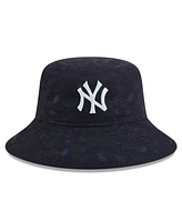 New Era Big Boys and Girls Navy New York Yankees 2025 Spring Training All Over Print Bucket Hat