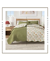 Linery & Co. Cotton Stitched Reversible Floral 3 Piece Scalloped Quilt and Sham Set