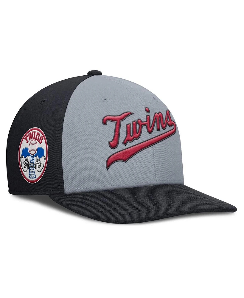 Nike Men's Gray/Navy Minnesota Twins Pro Performance Snapback Hat