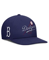 Nike Men's Navy Brooklyn Dodgers Pro Performance Snapback Hat