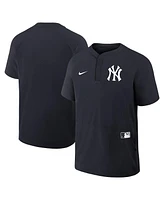 Nike Men's Navy New York Yankees Authentic Collection Raglan Short Sleeve Windshirt