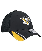 New Era Men's Black Pittsburgh Penguins Linear Featherweight 39THIRTY Flex Hat