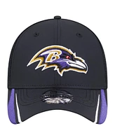 New Era Men's Black Baltimore Ravens Game Day Linear 39THIRTY Flex Hat
