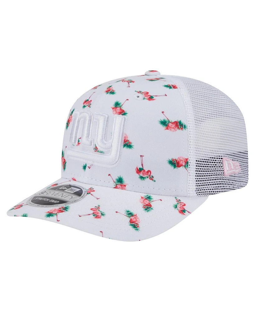 New Era Men's White New York Giants Adventure Flamingo Pattern 9SEVENTY Stretch-Snap Hat