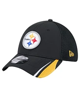 New Era Men's Black Pittsburgh Steelers Game Day Linear 39THIRTY Flex Hat