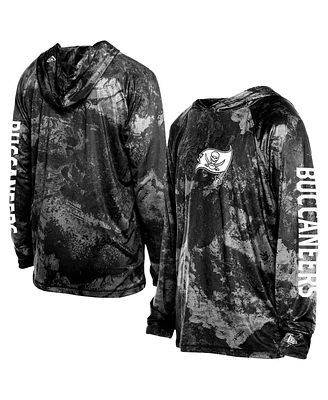 New Era Men's Black Tampa Bay Buccaneers Realtree Xtreme Camo Raglan Long Sleeve Hooded Top
