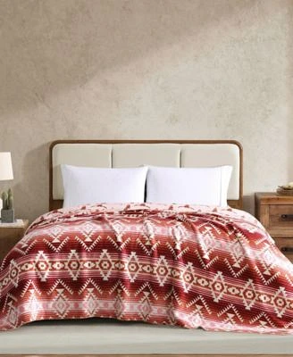 Wrangler Jericho Plush Reversible Blanket