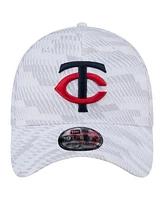New Era Men's White Minnesota Twins Graded 39THIRTY Stretch Fit Hat