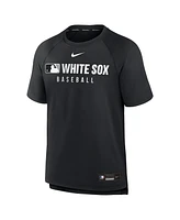 Nike Men's Black Chicago White Sox Authentic Collection Pregame Raglan Performance T-Shirt
