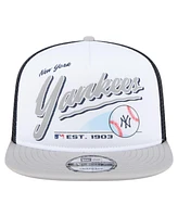 New Era Men's White/Gray New York Yankees Retro Script Trucker 9FIFTY Snapback Hat