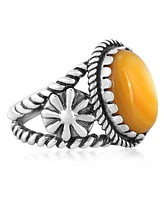 Sterling Silver Yellow Mother of Pearl Concha Flower Ring